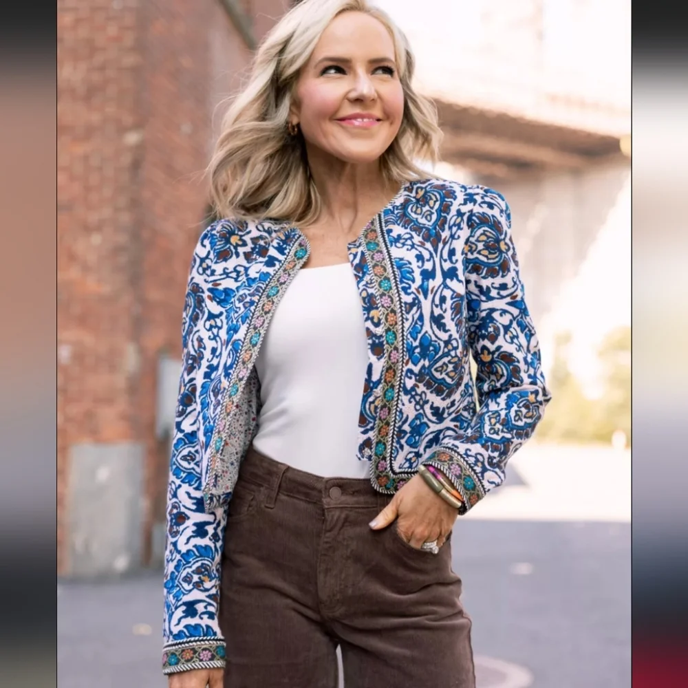 Avara Natasha Jacket Blue White Retro Inspired Cropped Snap Button Embroidery M - Picture 2 of 11